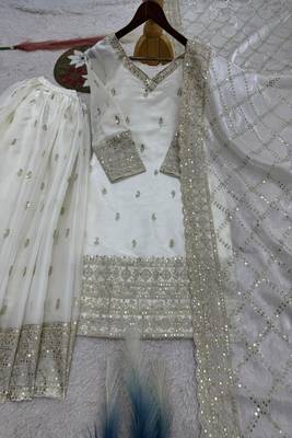 white embroidered suit with dupatta 3