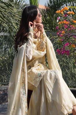 ivory designer kurta with gharara 2