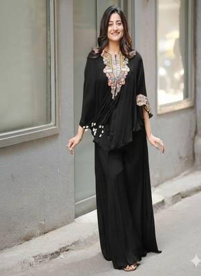 black embroidered kaftan set 1