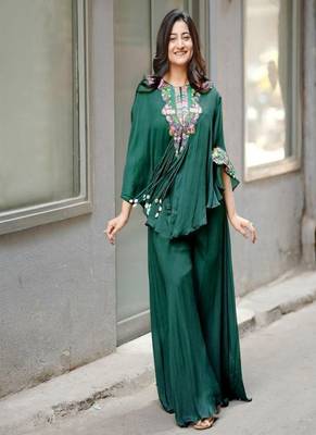 emerald green embroidered kaftan set 1