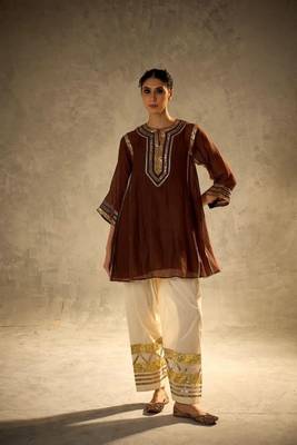 chocolate brown flared kurta with gold palazzo 1