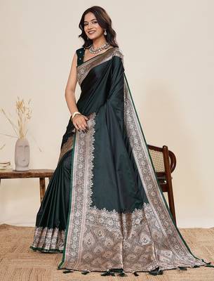 green art silk woven kanjivaram silk saree with blouses 4