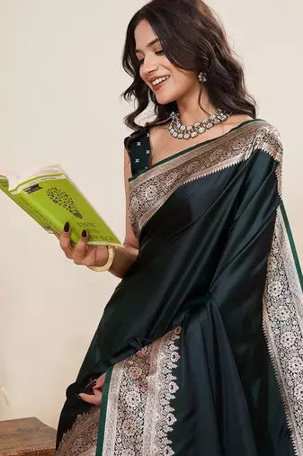 green art silk woven kanjivaram silk saree with blouses