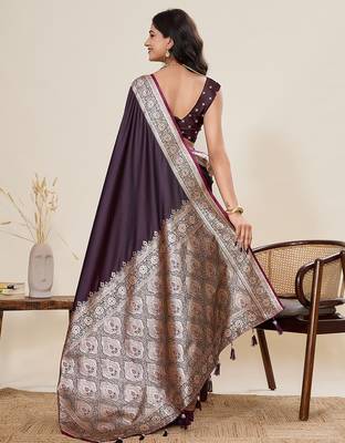 purple art silk woven kanjivaram silk saree with blouses 3