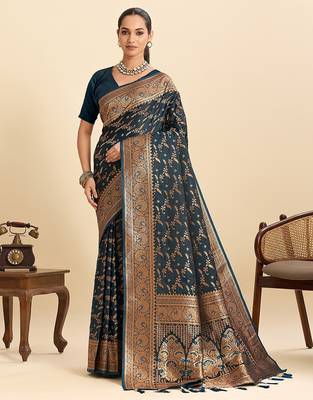 blue art silk woven kanjivaram silk saree with blouses 1