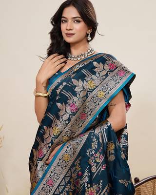 blue art silk woven kanjivaram silk saree with blouses 5