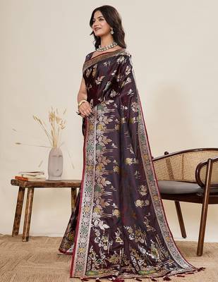 maroon art silk woven kanjivaram silk saree with blouses 2