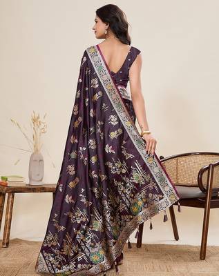 purple art silk woven kanjivaram silk saree with blouses 3