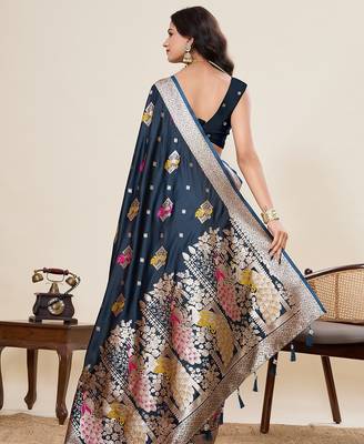 navy blue art silk woven kanjivaram silk saree with blouses 3