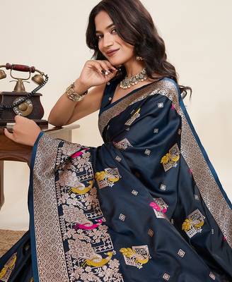 navy blue art silk woven kanjivaram silk saree with blouses 5