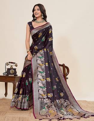 purple art silk woven kanjivaram silk saree with blouses 4