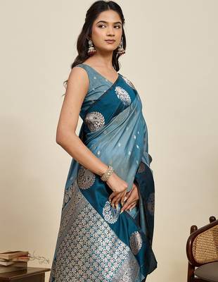 blue art silk woven kanjivaram silk saree with blouses 5