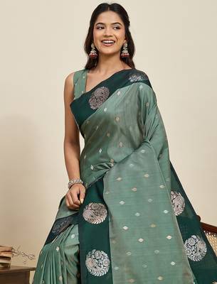 green art silk woven kanjivaram silk saree with blouses 5
