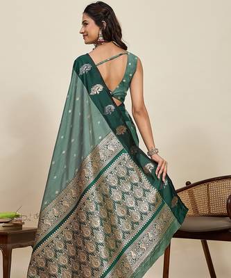 green art silk woven kanjivaram silk saree with blouses 3