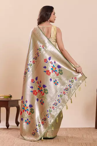 green art silk woven kanjivaram silk saree with blouses