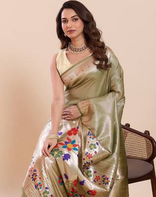 green art silk woven kanjivaram silk saree with blouses 5