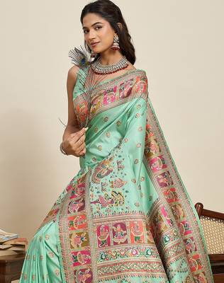 green art silk woven kanjivaram silk saree with blouses 5