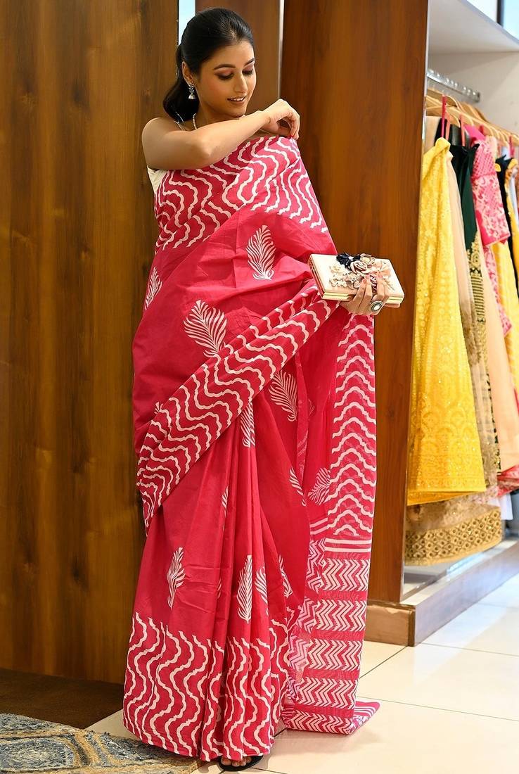 red printed pure cotton red saree with blouse