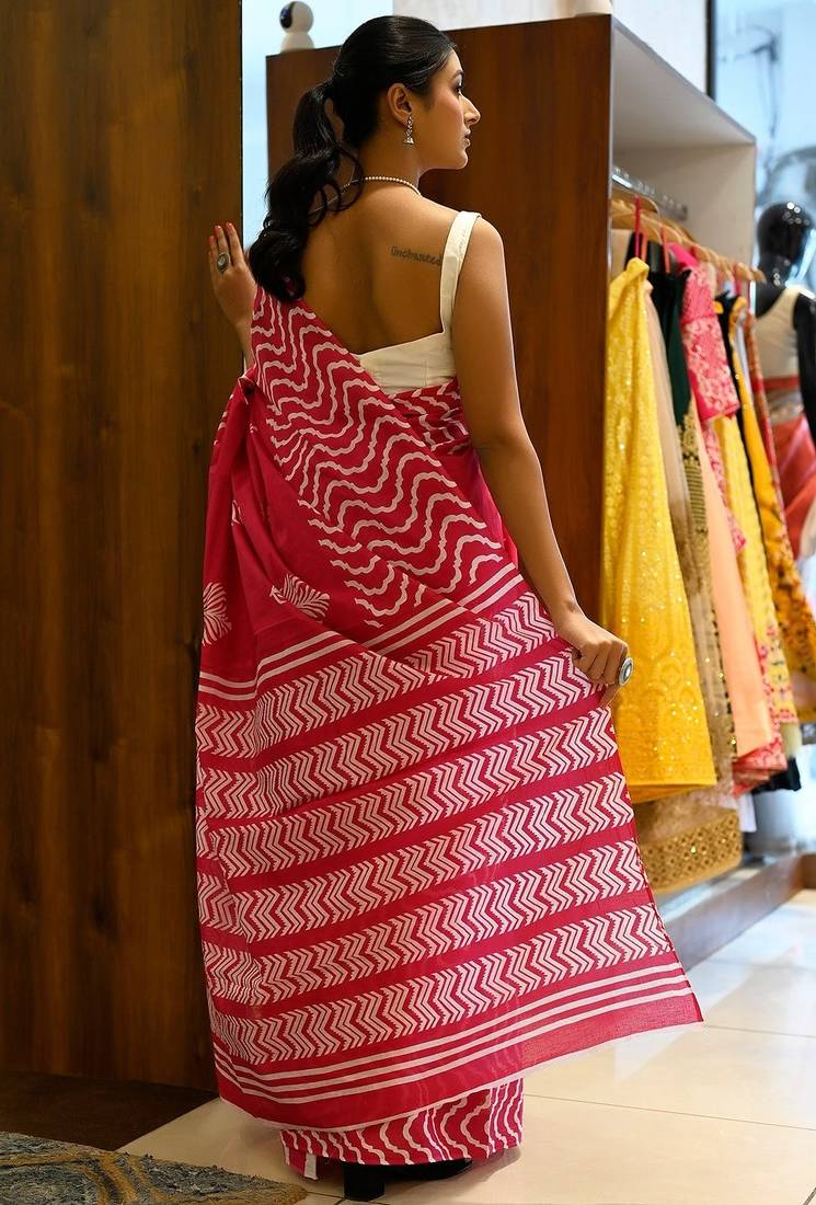 red printed pure cotton red saree with blouse