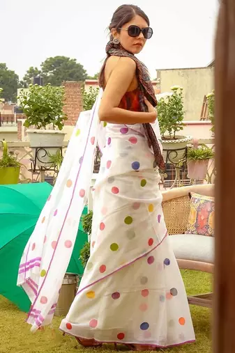 white printed pure cotton white saree with blouse