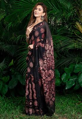 black printed pure cotton black saree with blouse 3