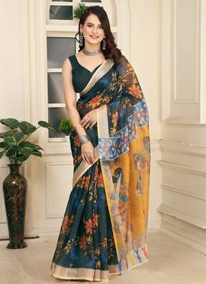 Green printed pure cotton Green saree with blouse 3