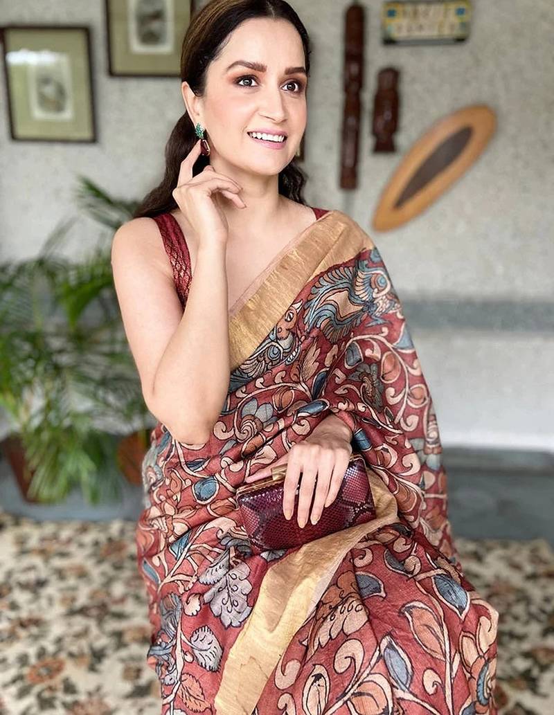 maroon printed pure cotton maroon saree with blouse