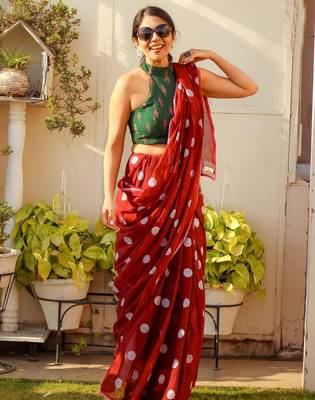 red printed pure cotton red saree with blouse 1