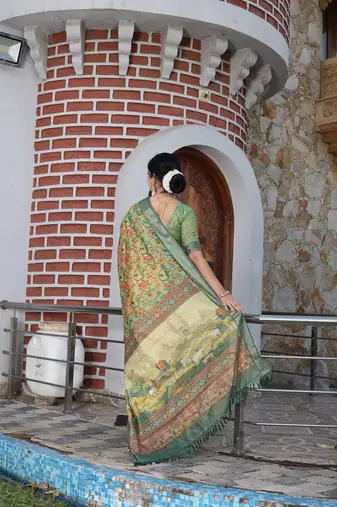 Multicolor pure cotton printed printed saree with blouses