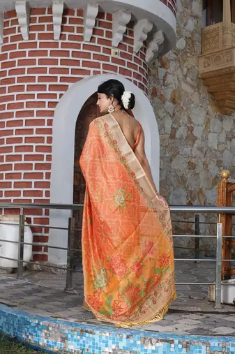 Orange pure cotton printed printed saree with blouses