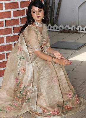Beige pure cotton printed printed saree with blouses 3