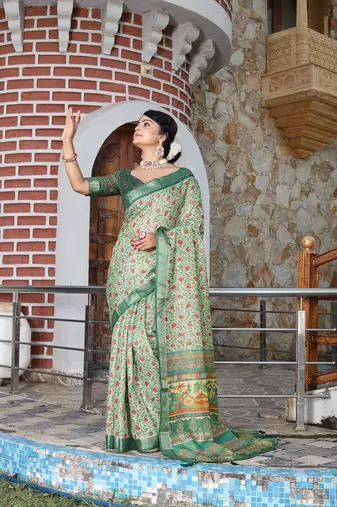 Green pure cotton printed printed saree with blouses