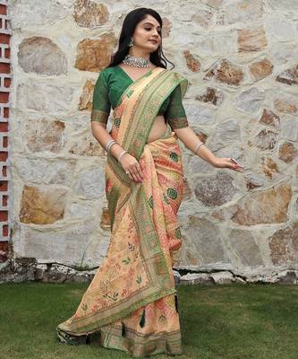Orange pure cotton printed printed saree with blouses 3