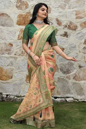 Orange pure cotton printed printed saree with blouses