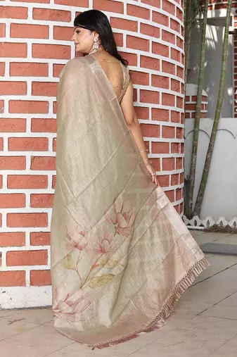 Light brown pure cotton printed printed saree with blouses