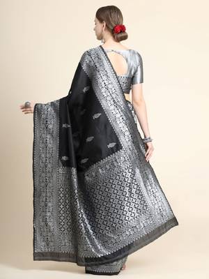 black grey silk blend banarasi saree with unstitched blouse piece 2
