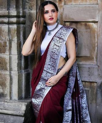 marroon grey silk blend banarasi saree with unstitched blouse piece 1