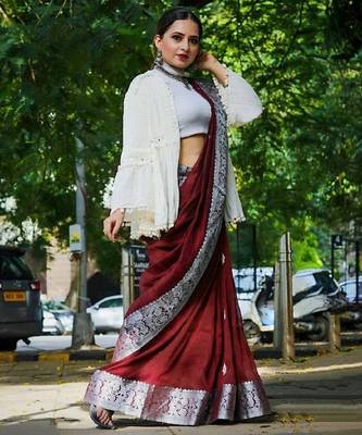 marroon grey silk blend banarasi saree with unstitched blouse piece 3