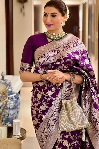 wine silk blend banarasi saree with unstitched blouse piece