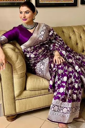 wine silk blend banarasi saree with unstitched blouse piece