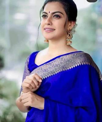 Royal blue silk blend banarasi saree with unstitched blouse piece 3