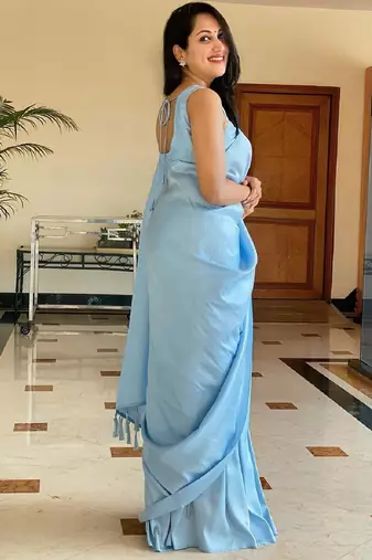 sjy blue silk blend banarasi saree with unstitched blouse piece