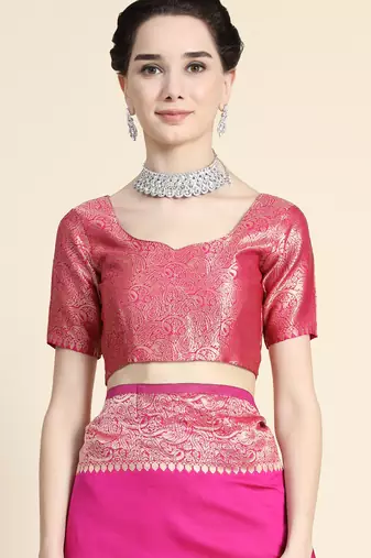 Pink silk blend banarasi saree with unstitched blouse piece