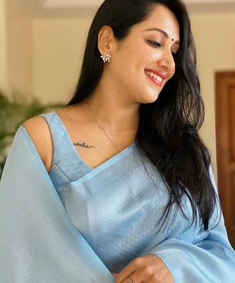 sjy blue silk blend banarasi saree with unstitched blouse piece 4