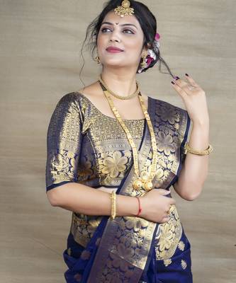 Blue silk blend banarasi saree with unstitched blouse piece 4
