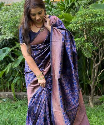 blue silk blend banarasi saree with unstitched blouse piece 4