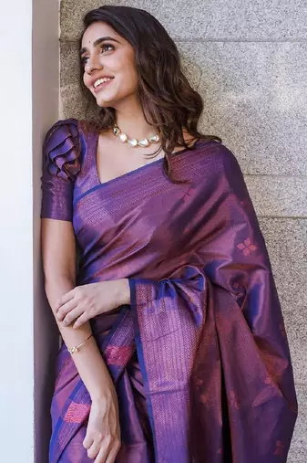 blue silk blend banarasi saree with unstitched blouse piece
