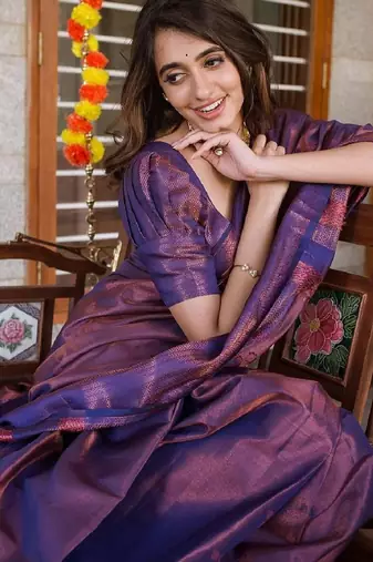 blue silk blend banarasi saree with unstitched blouse piece