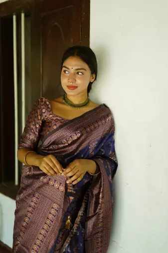 blue silk blend banarasi saree with unstitched blouse piece