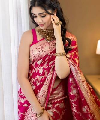  pink silk blend banarasi saree with unstitched blouse piece 5